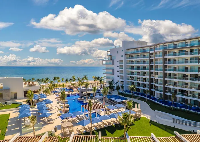 Family Hotel: Royalton Splash Riviera Cancun, An Autograph Collection All-Inclusive Resort