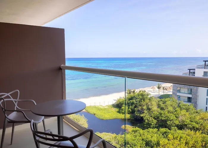 Family Hotel: Royalton Splash Riviera Cancun, An Autograph Collection All-Inclusive Resort