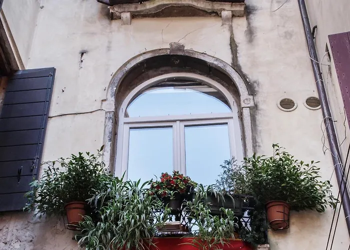  Casa Petrarca