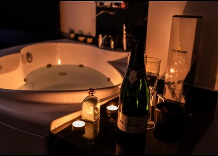 Hotel: Suite Celestia Casoria By Suite