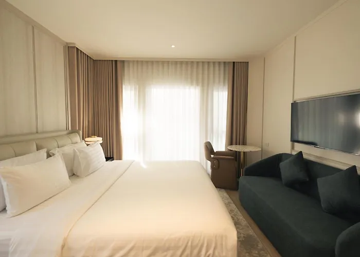 The 3Sis Hotel