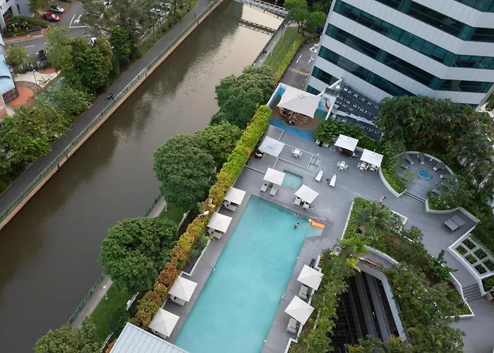 Fraser Suites
