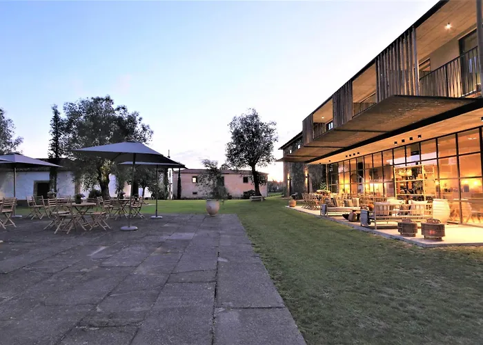 Vila Privada: Terra Rosa Country House & Vineyards
