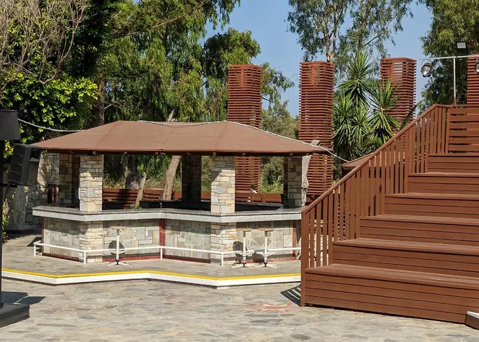 Apollonia Beach & Spa