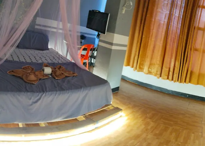 The Hostels Napsule Suites