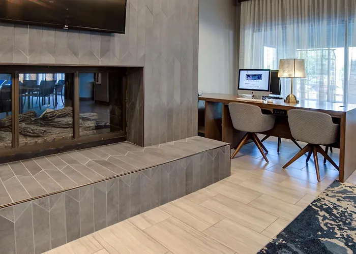 Resort: Doubletree By Hilton Harrisonburg