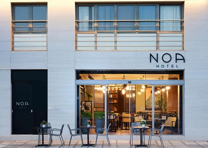 Resort: Noa Hotel