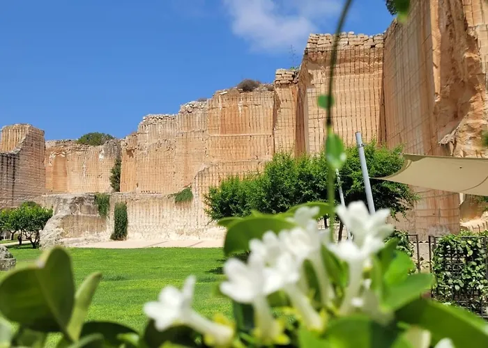 Cave Bianche Hotel