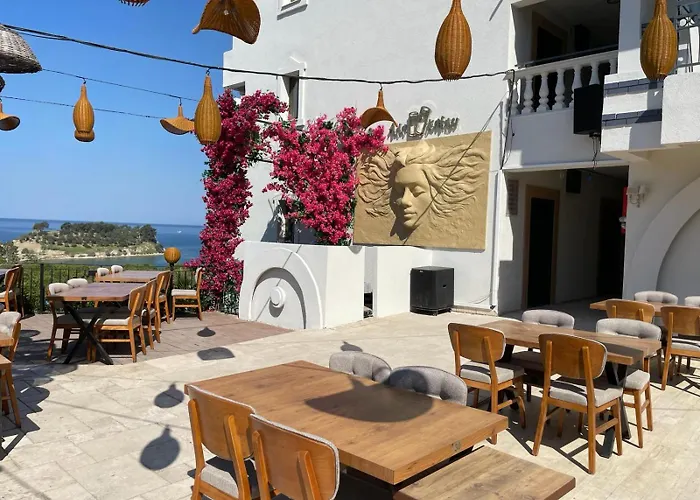 Günstiges Hotel: Hotel Carina