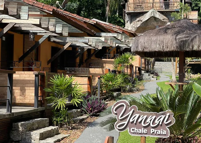 Yannai Chalé Praia