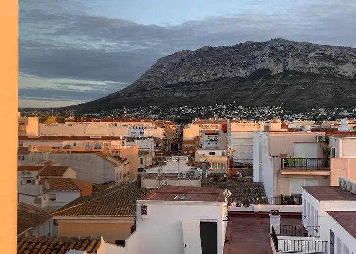 Gran Piso Con Estilo En El Centro De Denia