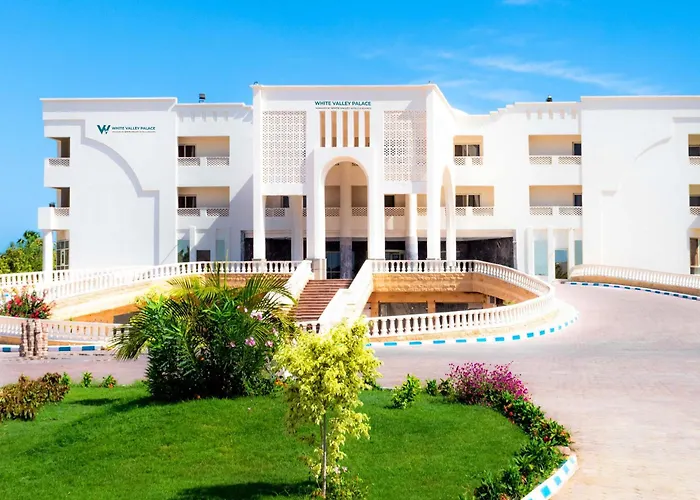  Palace Beach