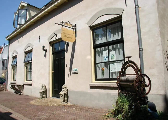 Hanzestadslogement De Leeuw In Het Centrum