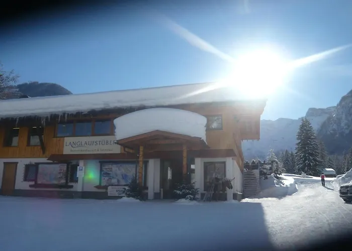 Ping Pong Hotel: Hotel Karlwirt