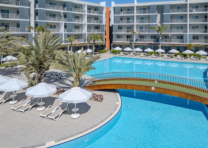 Hotel met tennis: Barut Goia