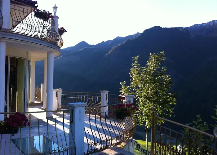 Das Land-Palais - Your Lovely Mountain Hideaway