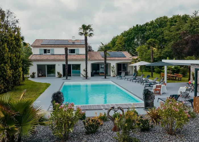 La Maison Cachee-Ba