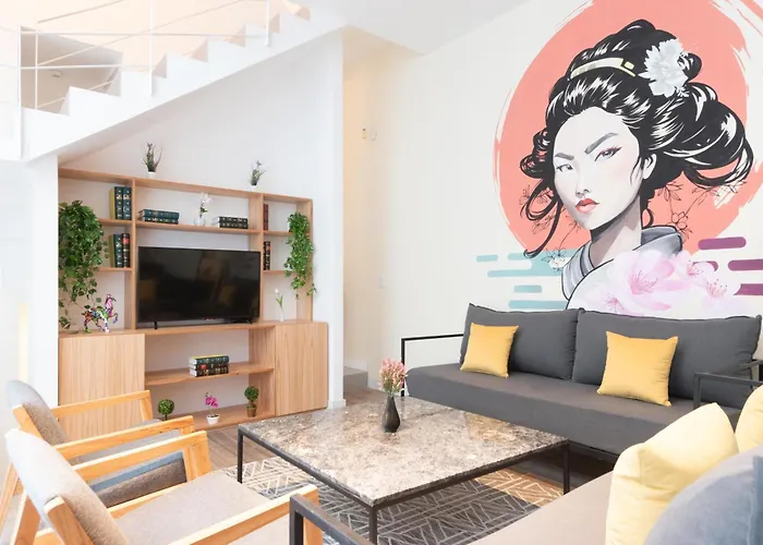 Fliphaus Malabia 2100 - Lux 5 Bd Pool & Patio