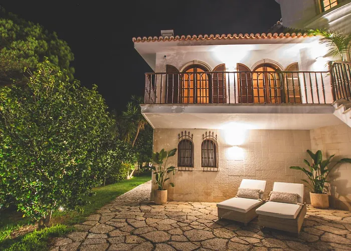 Hotel Aeroporto: Villa Pietra Estoril Eco Guesthouse