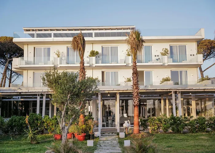  Artemide Mare