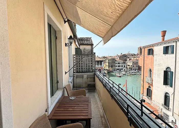  Foscari Palace
