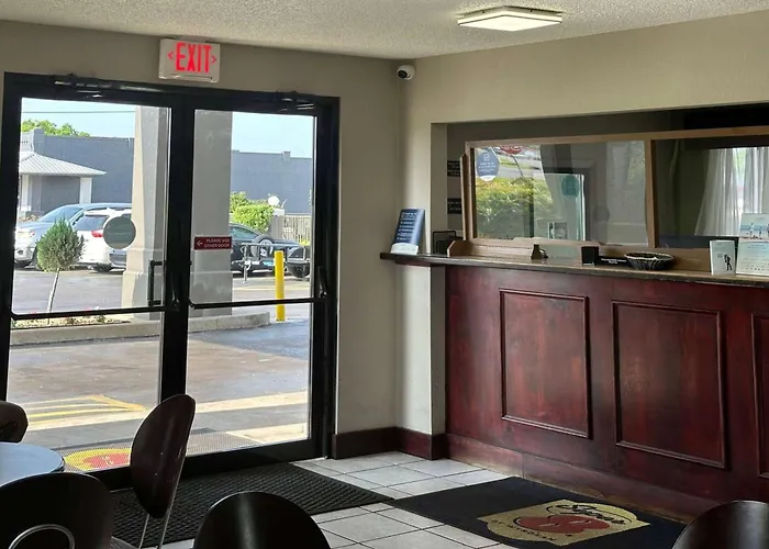 Super 8 By Wyndham