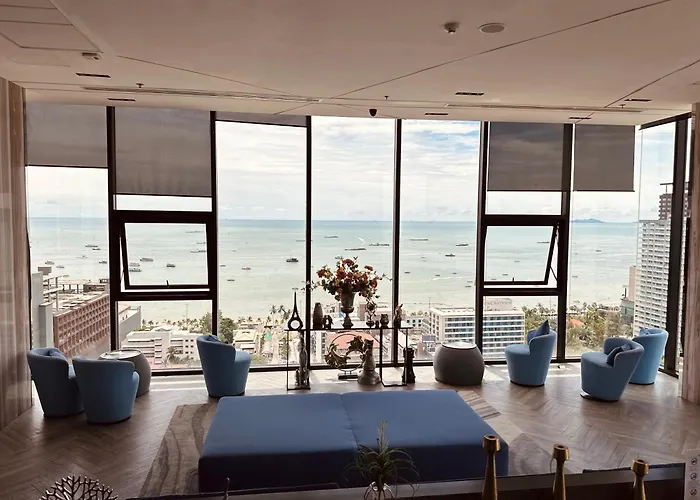  Base s At Central Pattaya