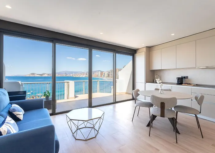 Hotel cerca del colegio: Arenal Suites Benidorm