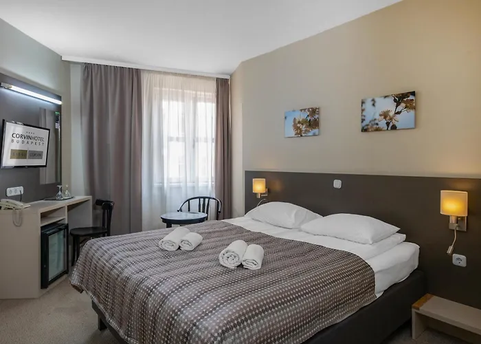 Hôtel accueillant les animaux: Corvin Hotel Budapest Corvin Wing