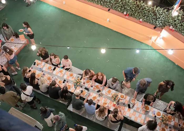 Naples Experience Hostel - Age Limit 18-28