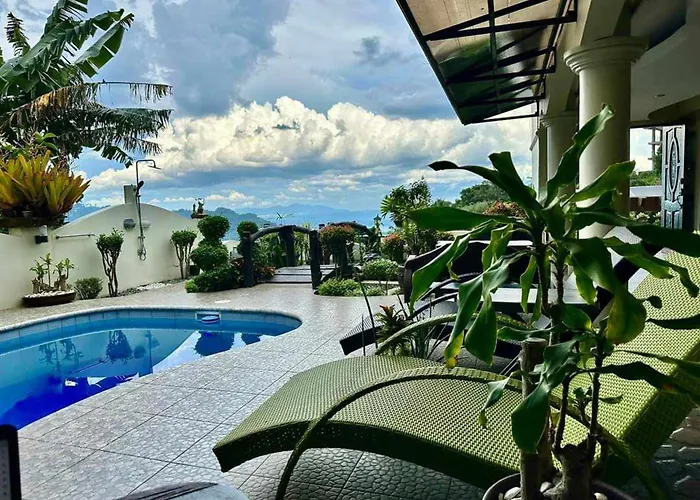 Avana Hills Tagaytay
