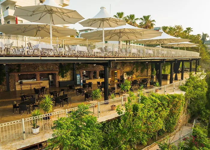 Waterpark Hotel: Falcon Hotel