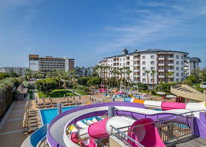 Hotel met uitzicht: Royal Garden Beach Hotel