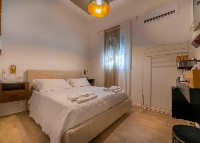 Regina Suite