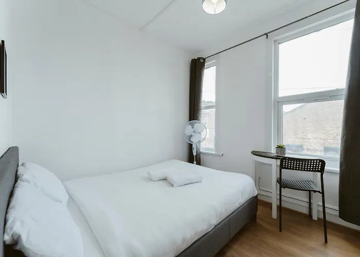 Manor House Great Rooms To Stay