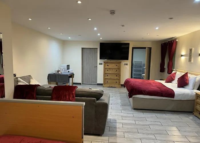 Dog friendly hotels Barmouth Beach Club