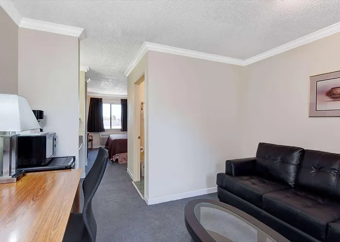 Travelodge By Wyndham Pasadena Central