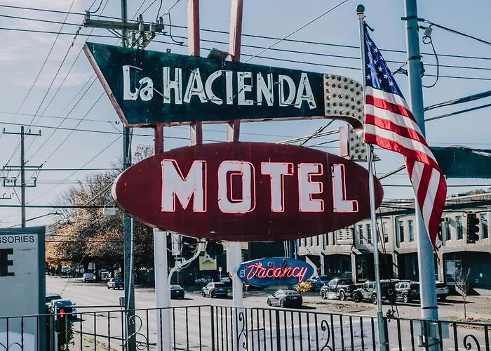 La Hacienda Motel