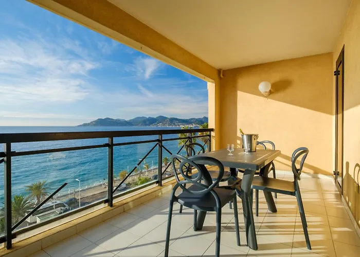  Residhotel Villa Maupassant