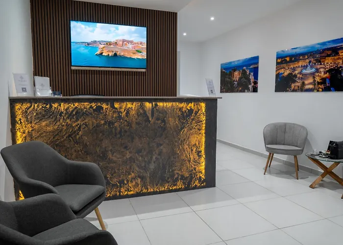 Hotel with Tennis: The Republic Boutique Hotel