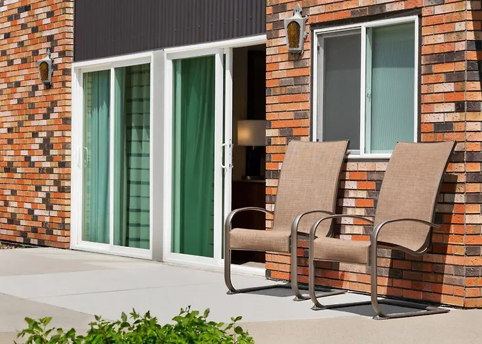 Resort: Delta Hotels By Marriott Helena Colonial