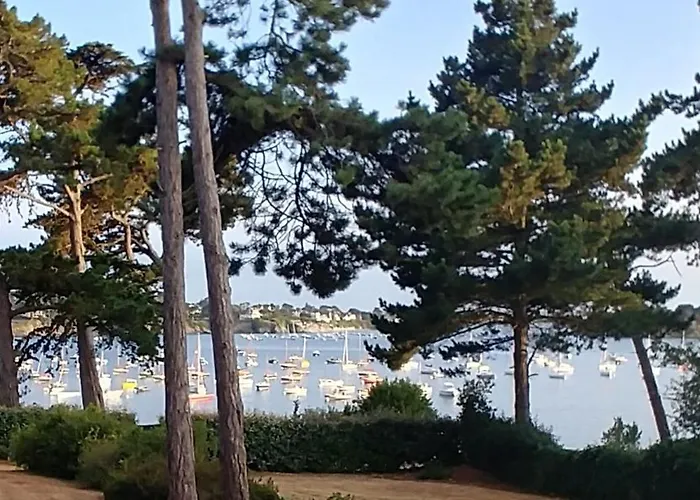 Location de vacances: Villa 10p, exposition sud, la plage de sable au bout du jardin