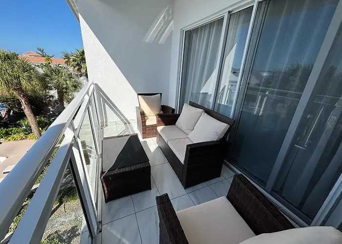 Grace Bay Suites