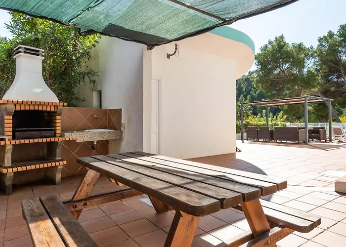 Apartamentos alta galdana playa