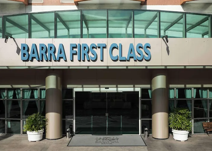 Hotel 4 estrelas: Plaza Barra First
