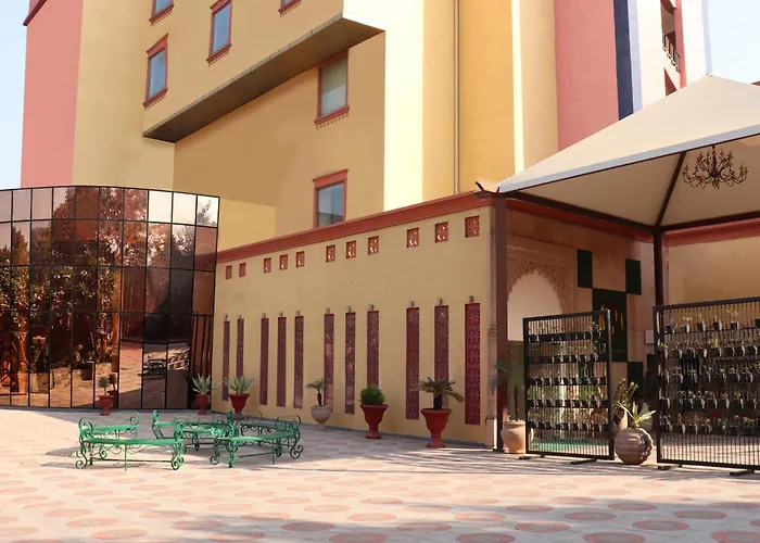 Pink Pearl Hotel By Chokhi Dhani