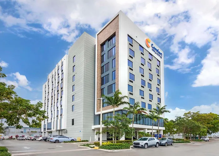 Hotel barato: Comfort Inn & Suites Miami International Airport