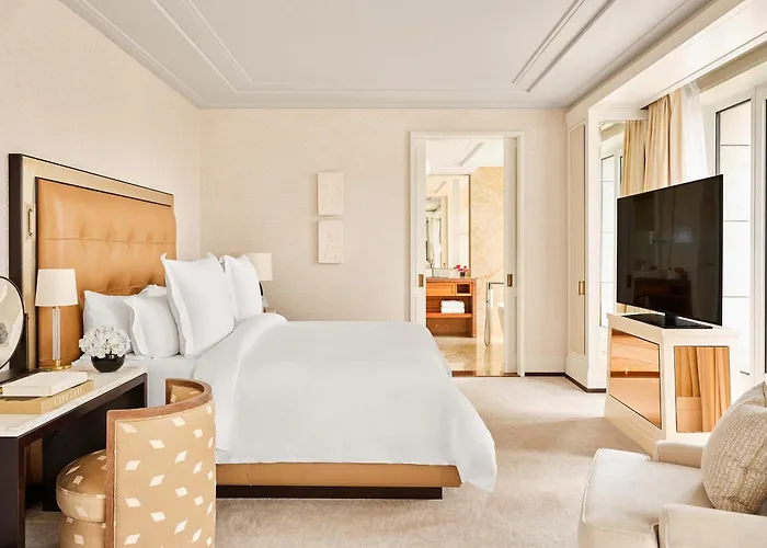 Resort: Four Seasons Hotel Madrid