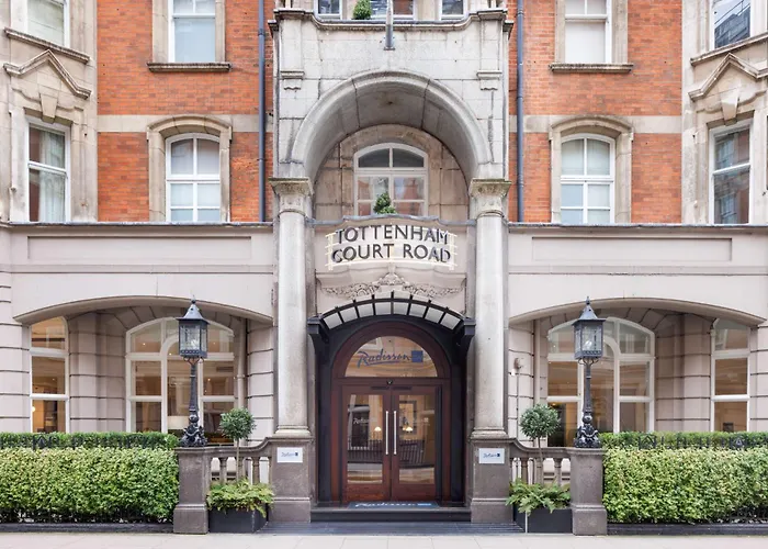 Radisson Blu , Tottenham Court Road