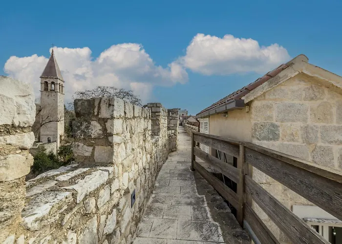 Villa Marta - Stone House In The Center - Split